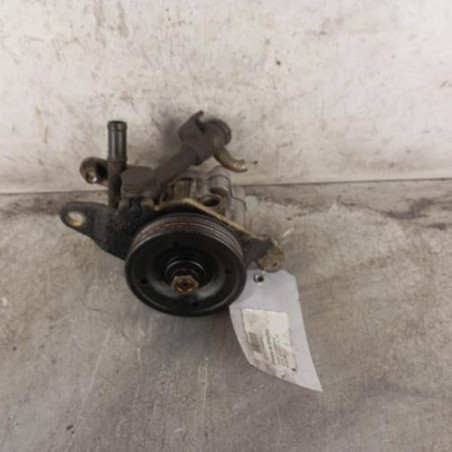 Pompe de direction NISSAN MICRA 2 Photo n°1