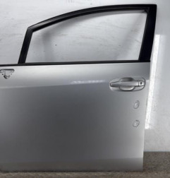 Porte avant gauche TOYOTA VERSO Photo n°1