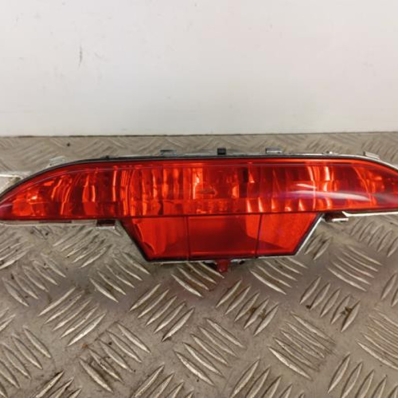 Anti brouillard arriere PEUGEOT 208 1 Anti brouillard arriere PEUGEOT 208 1
