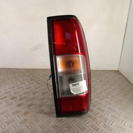 Feu arriere principal droit (feux) NISSAN PICK-UP 3 Photo n°1
