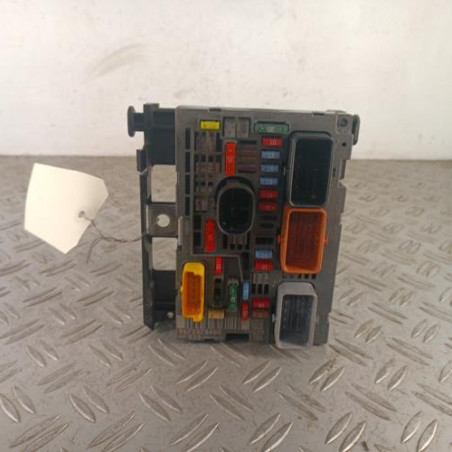 Boitier servitude moteur (BSM) PEUGEOT 308 1 SW Photo n°1