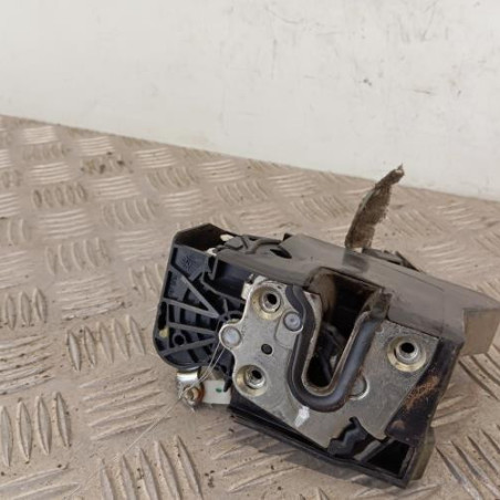 Serrure avant droit DACIA SANDERO 2