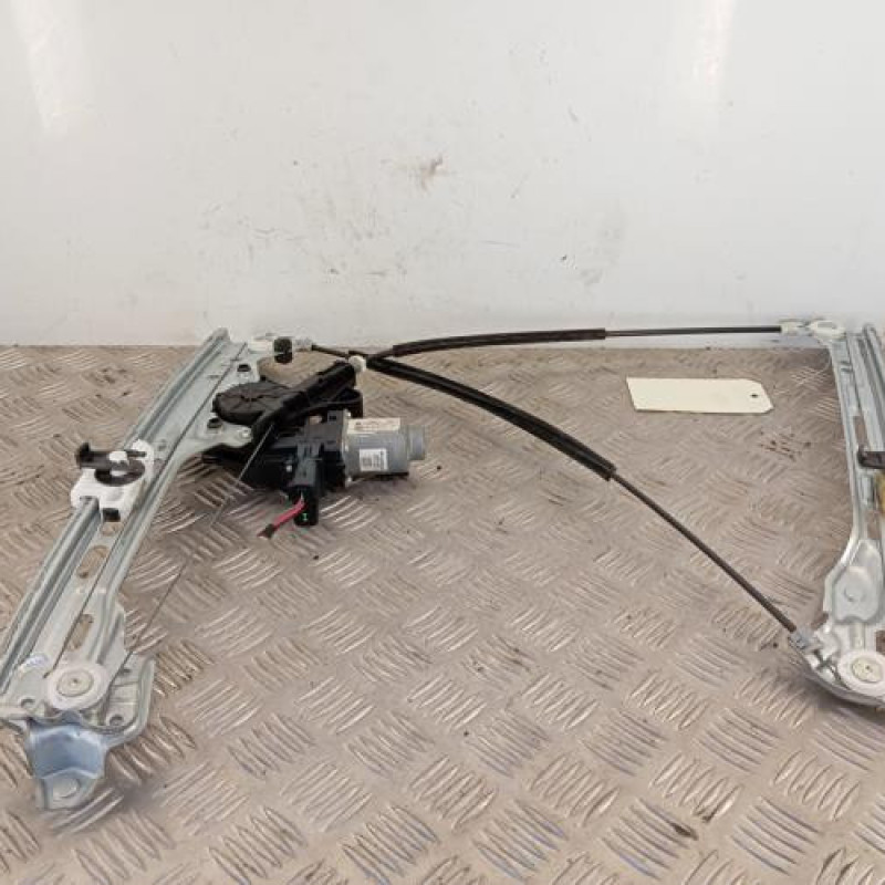 Leve vitre electrique avant gauche RENAULT MEGANE 4