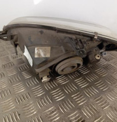 Optique avant principal droit (feux)(phare) CITROEN SAXO
