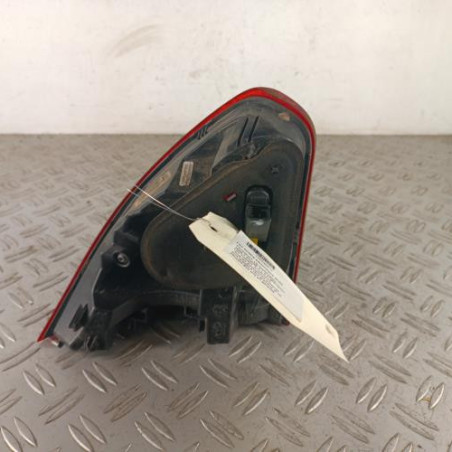 Feu arriere secondaire droit (feux) PEUGEOT 2008 1
