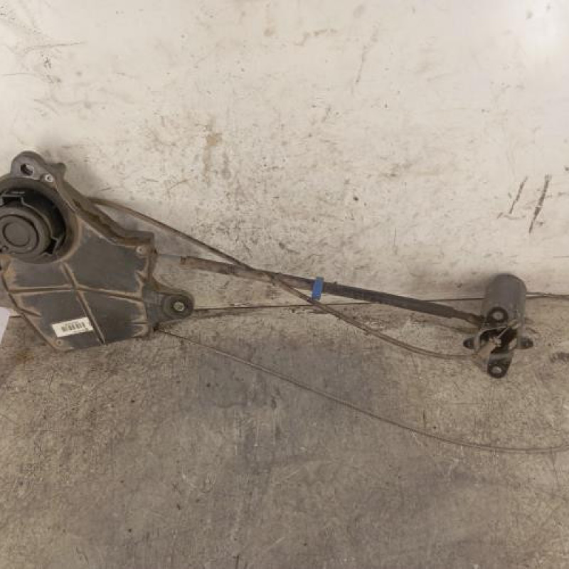 Treuil de roue de secours PEUGEOT 307 Treuil de roue de secours PEUGEOT 307