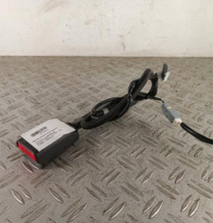 Attache ceinture avant gauche TOYOTA VERSO Photo n°1
