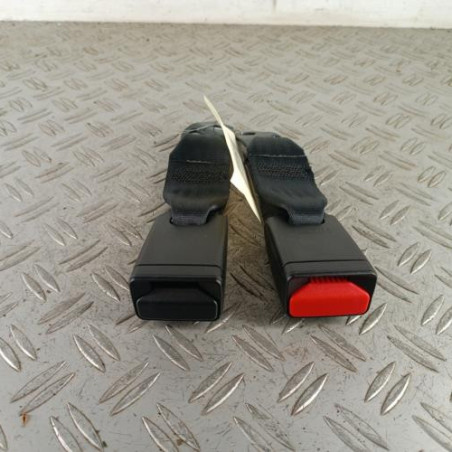 Attache ceinture arriere gauche DACIA LOGAN MCV 2