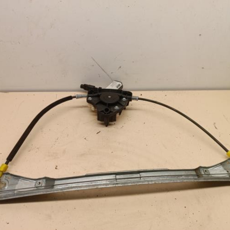 Leve vitre electrique avant gauche RENAULT CLIO 2