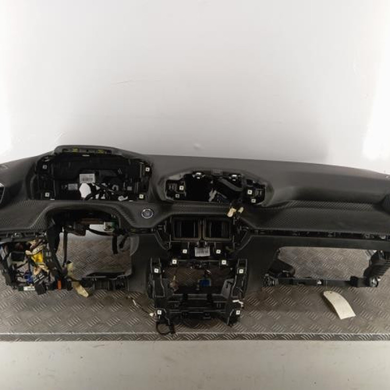 Planche de bord complete PEUGEOT 2008 2 Planche de bord complete PEUGEOT 2008 2