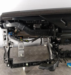 Planche de bord complete PEUGEOT 2008 2 Photo n°5