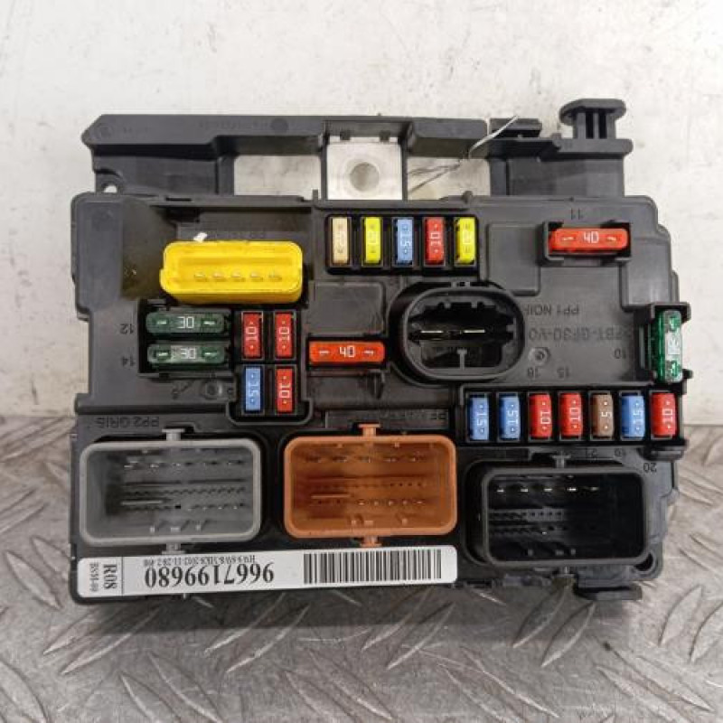 Boitier servitude moteur (BSM) CITROEN C3 PICASSO Boitier servitude moteur (BSM) CITROEN C3 PICASSO