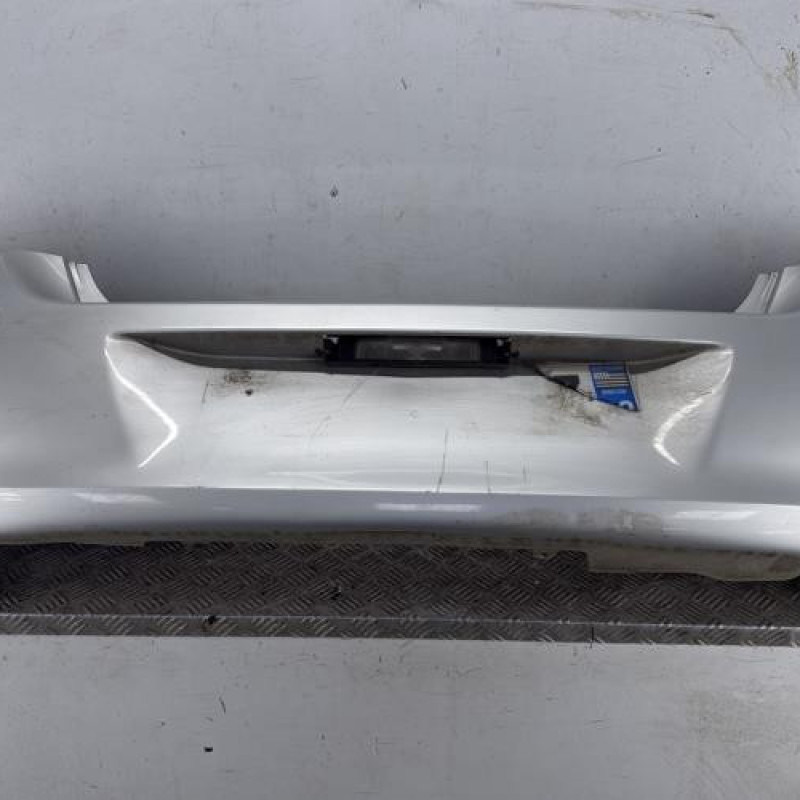 Pare choc arriere TOYOTA YARIS 2