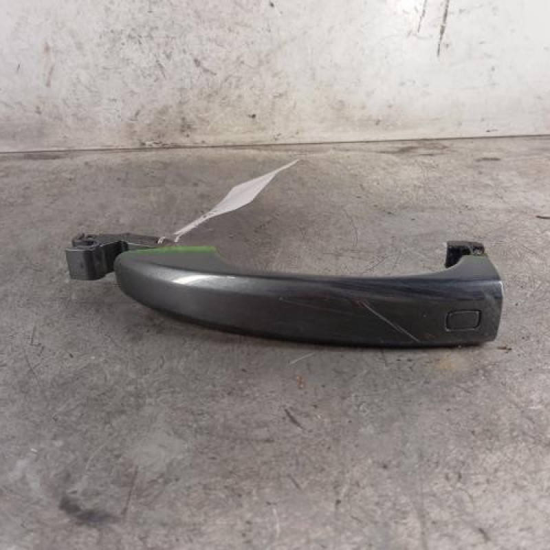 Poignee porte avant gauche AUDI A1 1 Poignee porte avant gauche AUDI A1 1