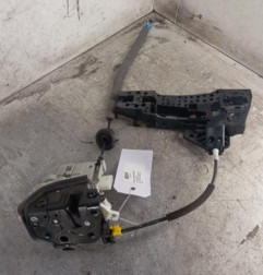 Serrure arriere gauche AUDI A1 1