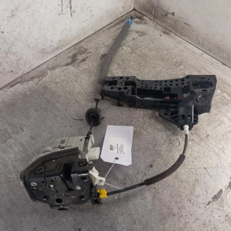 Serrure arriere gauche AUDI A1 1
