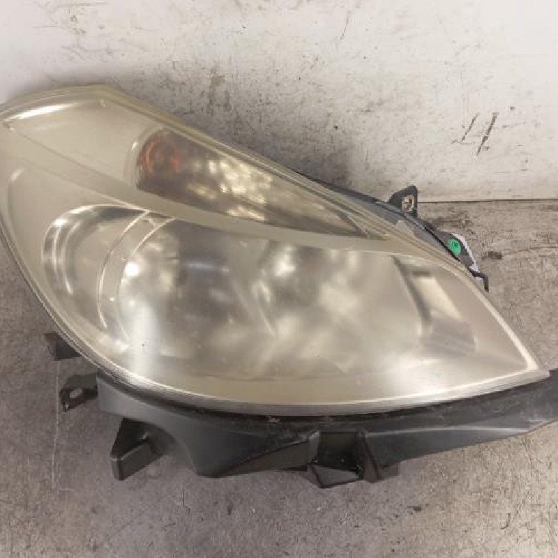Optique avant principal droit (feux)(phare) RENAULT CLIO 3