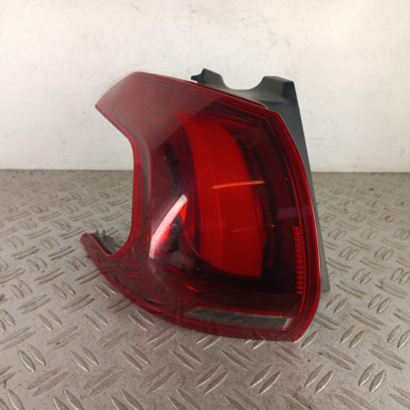 Feu arriere principal gauche (feux) PEUGEOT 2008 1