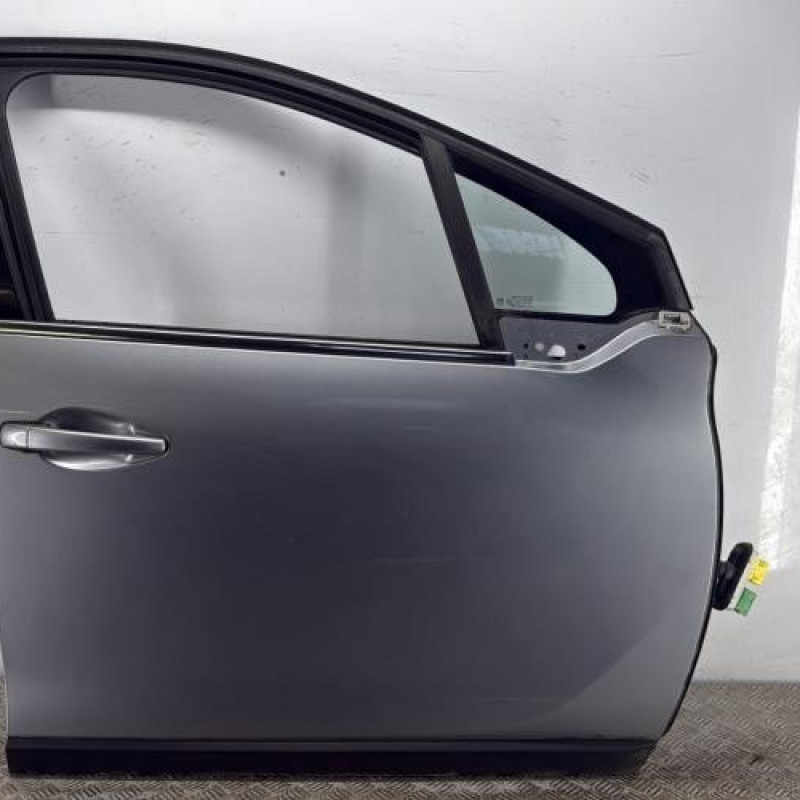 Porte avant droit PEUGEOT 2008 1