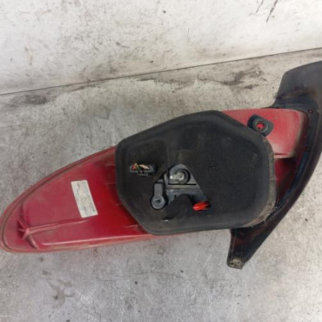 Feu arriere principal gauche (feux) PEUGEOT 206