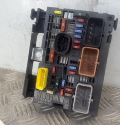 Boitier servitude moteur (BSM) PEUGEOT 308 1 SW
