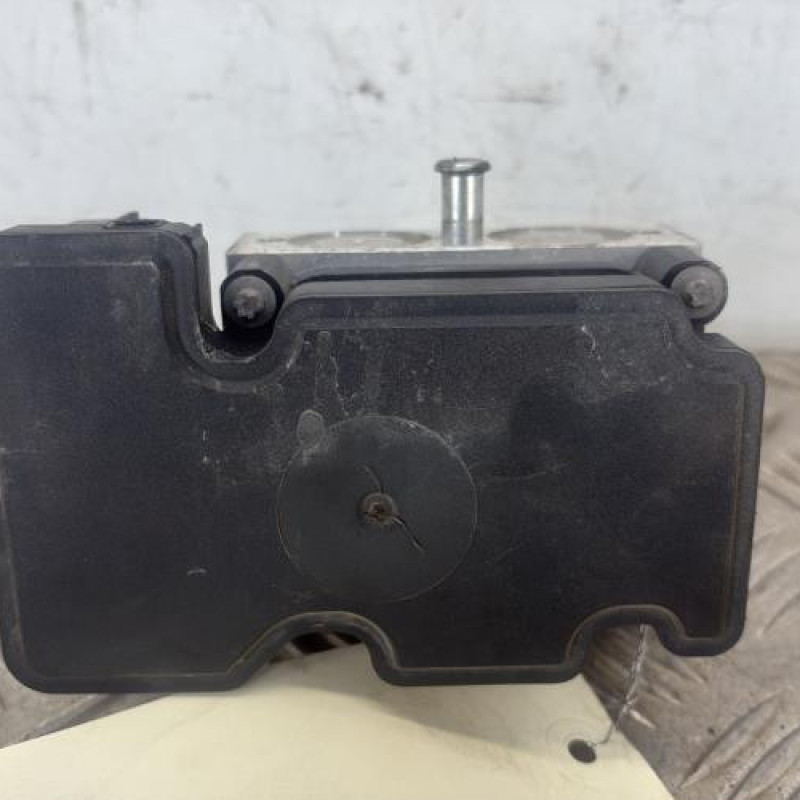 Bloc ABS (freins anti-blocage) DACIA SANDERO 2 Bloc ABS (freins anti-blocage) DACIA SANDERO 2