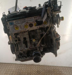Moteur PEUGEOT 106 Photo n°1
