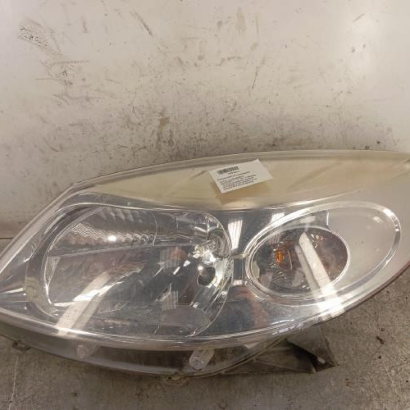 Optique avant principal gauche (feux)(phare) DACIA SANDERO 1