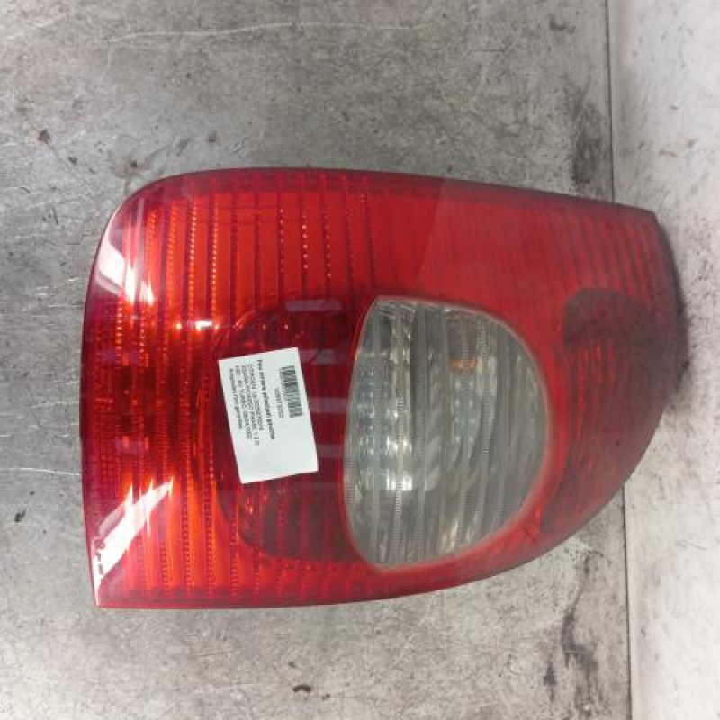 Feu arriere principal gauche (feux) CITROEN XSARA PICASSO Feu arriere principal gauche (feux) CITROEN XSARA PICASSO