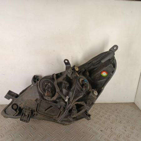 Optique avant principal droit (feux)(phare) TOYOTA VERSO