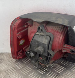 Feu arriere principal droit (feux) VOLKSWAGEN TOURAN 2 Photo n°3