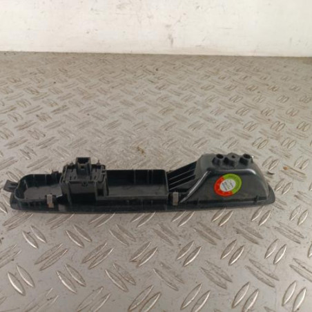 Interrupteur de leve vitre avant droit RENAULT SCENIC 3