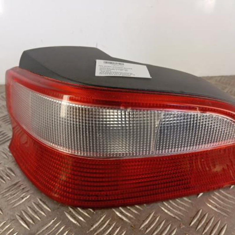 Feu arriere principal gauche (feux) CITROEN SAXO