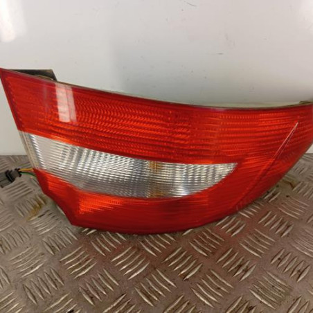 Feu arriere principal gauche (feux) SKODA SUPERB 2 Photo n°1