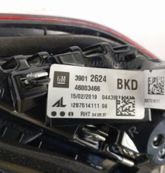 Feu arriere secondaire droit (feux) OPEL CORSA E Photo n°3