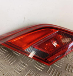 Feu arriere secondaire gauche (feux) OPEL CORSA E Photo n°1