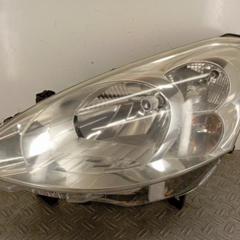 Optique avant principal gauche (feux)(phare) PEUGEOT PARTNER 2