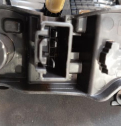 Feu arriere secondaire droit (feux) FORD C-MAX 2 Photo n°4