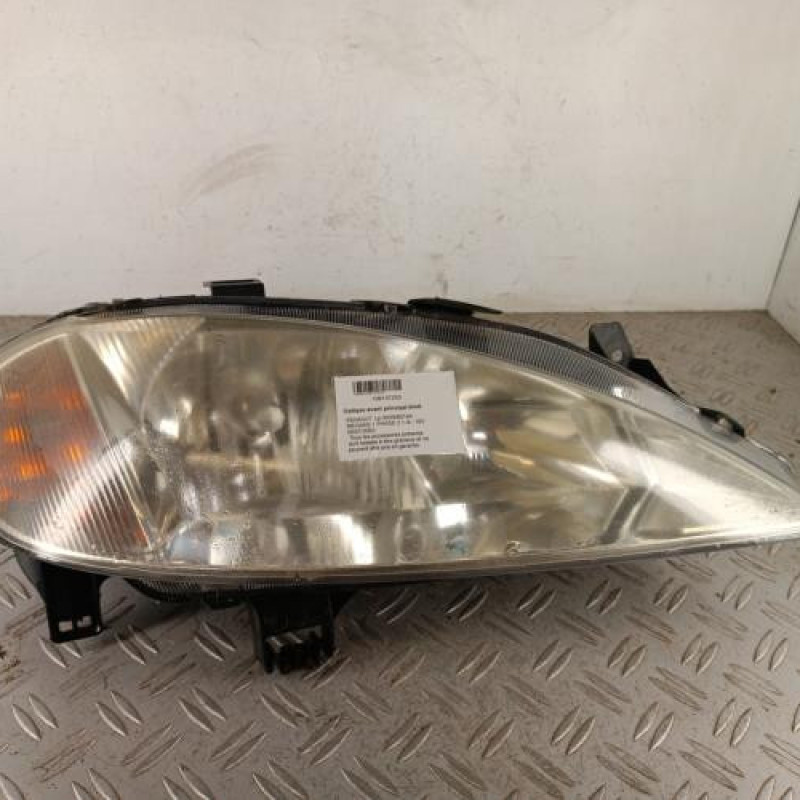 Optique avant principal droit (feux)(phare) RENAULT MEGANE 1