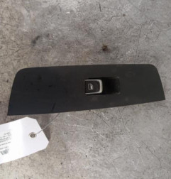 Interrupteur de leve vitre avant droit AUDI A1 1 Photo n°1
