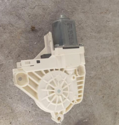 Moteur leve vitre arriere droit AUDI A1 1