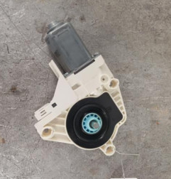 Moteur leve vitre avant droit AUDI A1 1 Photo n°1