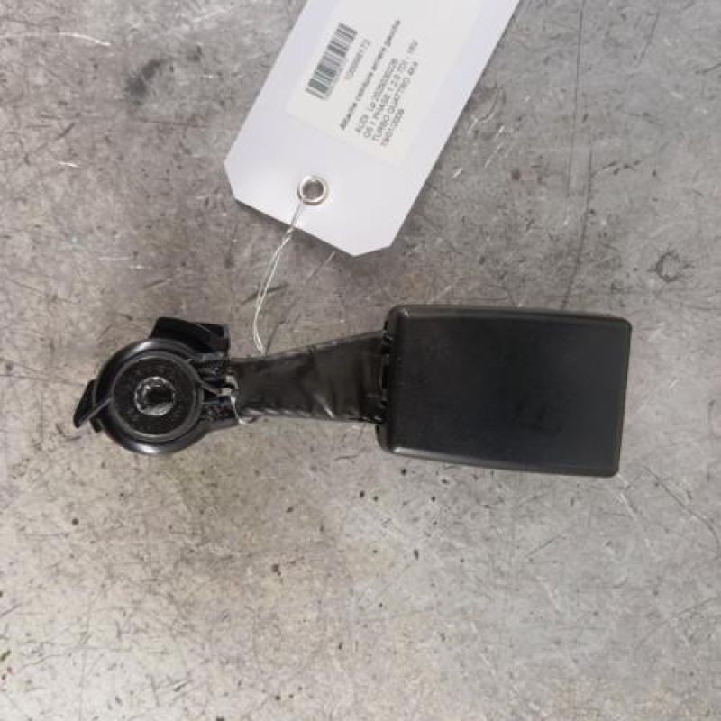 Attache ceinture arriere gauche AUDI Q5 1