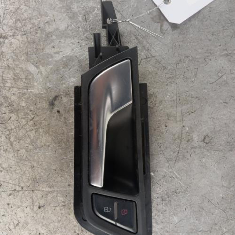 Poignee interieur avant gauche AUDI Q5 1