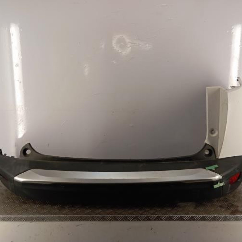 Pare choc arriere PEUGEOT 2008 2