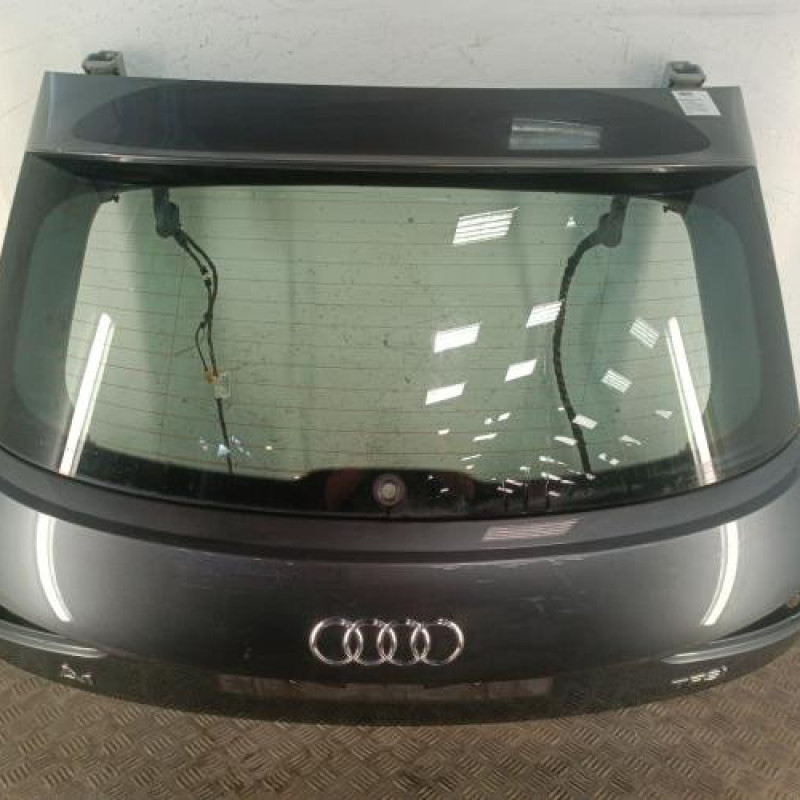 Malle/Hayon arriere AUDI A1 1