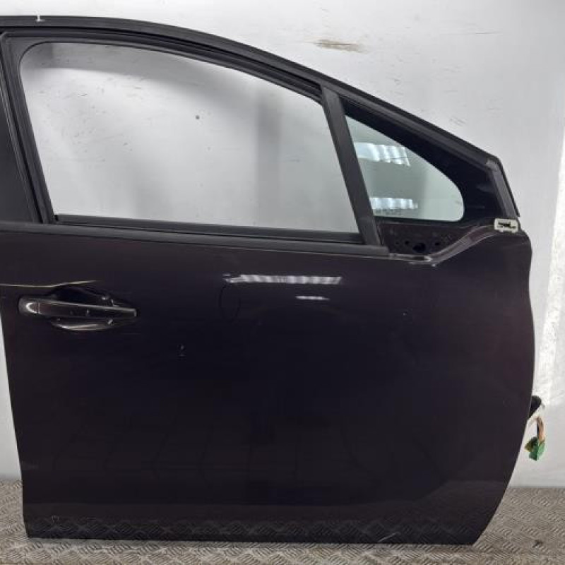 Porte avant droit PEUGEOT 208 1