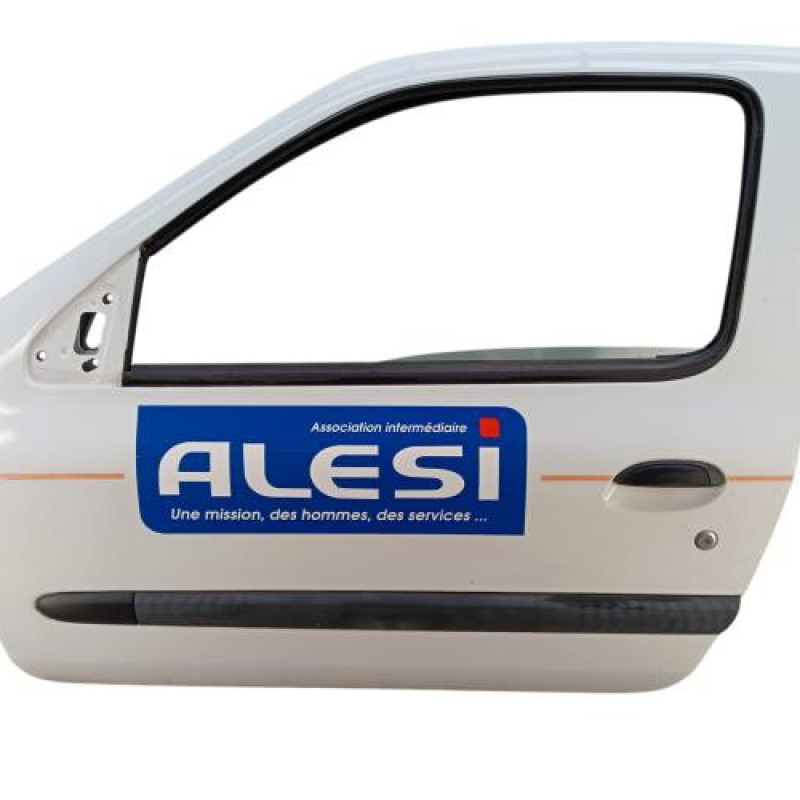 Porte avant gauche RENAULT CLIO 2 CAMPUS