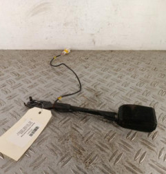 Attache ceinture avant droit PEUGEOT 308 1 SW Photo n°1