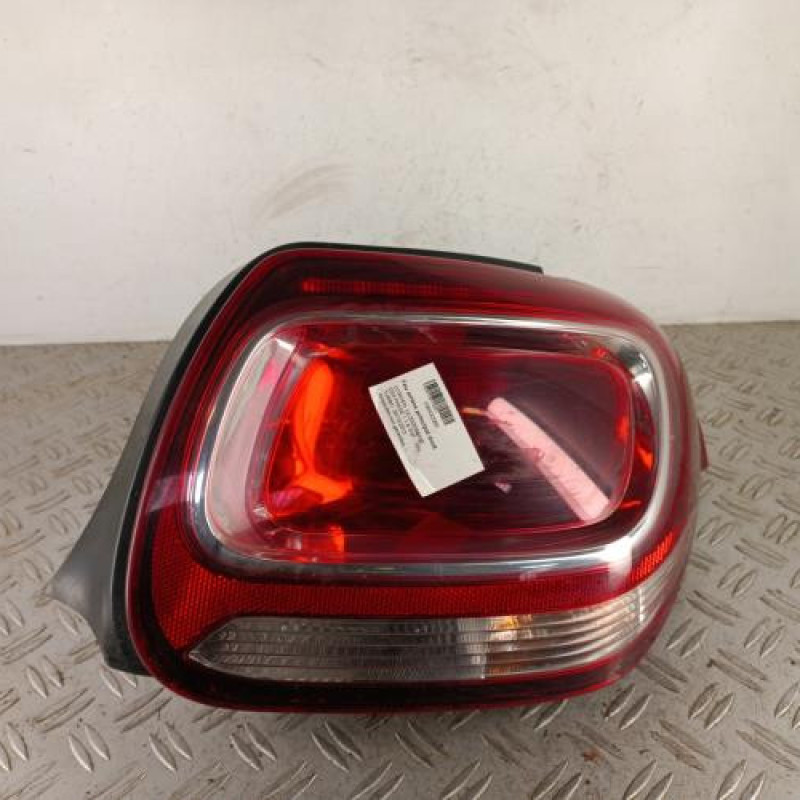 Feu arriere principal droit (feux) CITROEN DS3 Feu arriere principal droit (feux) CITROEN DS3